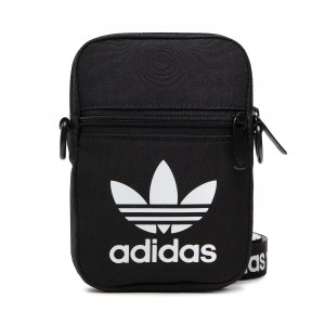 black adidas man bolsa